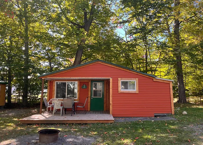 Camping Chalets Lac St-Augustin